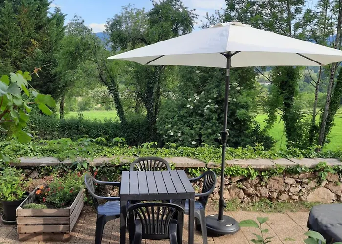 Chez Line Et Pierre: Spacieux, Lumineux Et Equipe Apartment